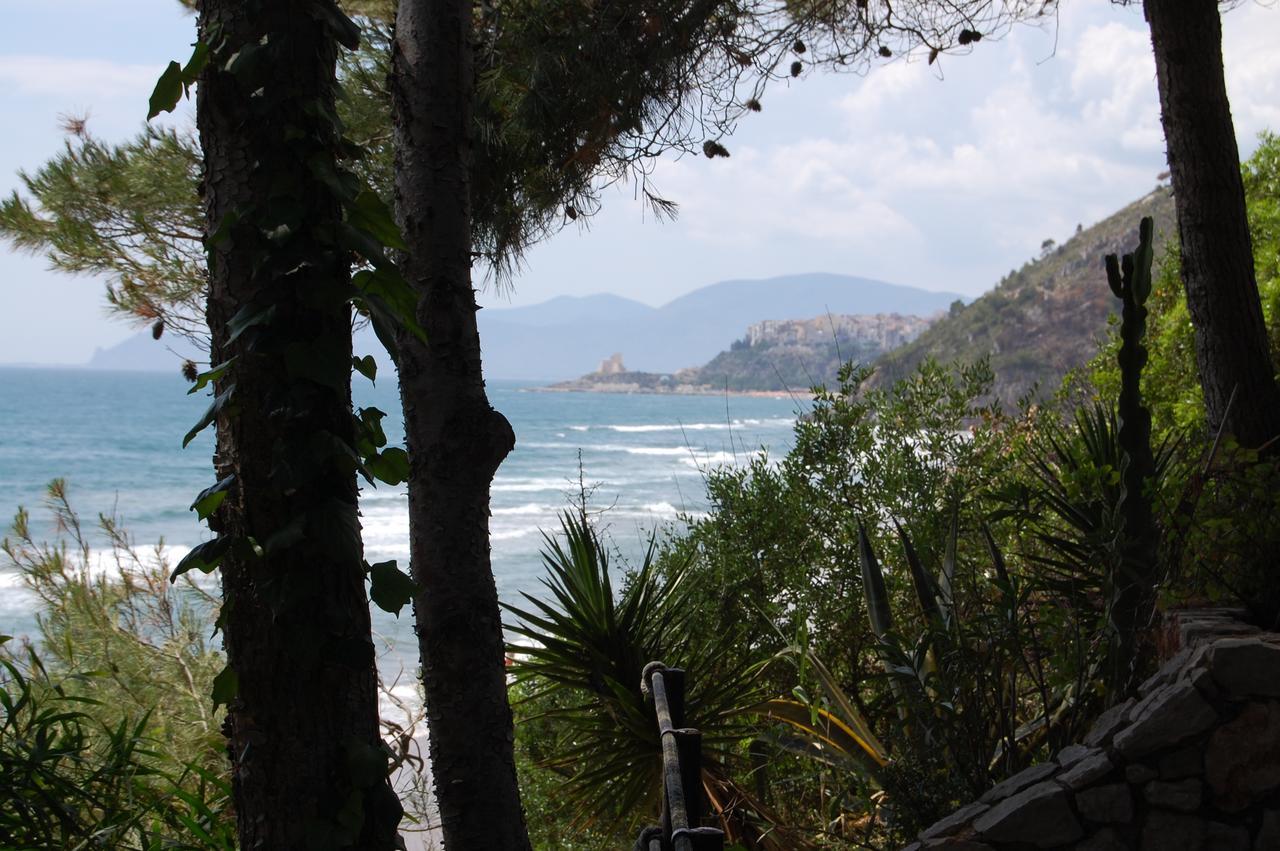 Hotel Club Torre Capovento Sperlonga Bagian luar foto