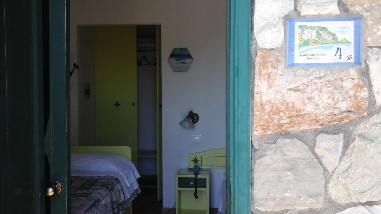 Hotel Club Torre Capovento Sperlonga Bagian luar foto